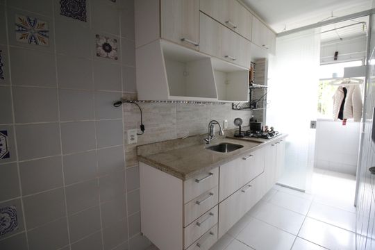Apartamento à venda com 2 quartos, 60m² em Taquara, Rio de Janeiro