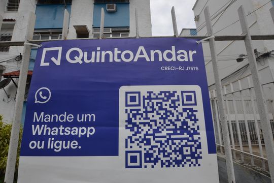 Placa instalada de casa de condomínio para alugar com 2 quartos, 48m² em Coelho Neto, Rio de Janeiro