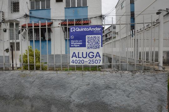 Fachada de casa de condomínio para alugar com 2 quartos, 48m² em Coelho Neto, Rio de Janeiro