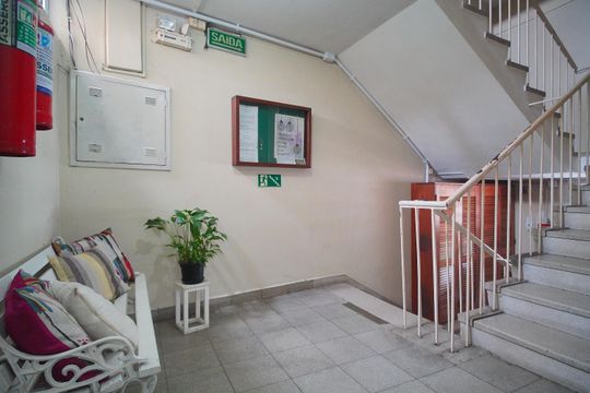 Hall de entrada de apartamento para alugar com 3 quartos, 90m² em Centro, São Leopoldo