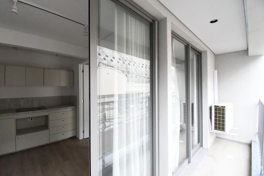Sacada da Sala de kitnet/studio para alugar com 1 quarto, 42m² em São Francisco, Curitiba