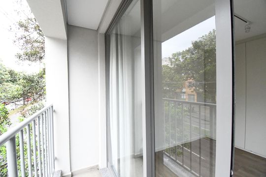 Sacada do Quarto  de kitnet/studio para alugar com 1 quarto, 42m² em São Francisco, Curitiba