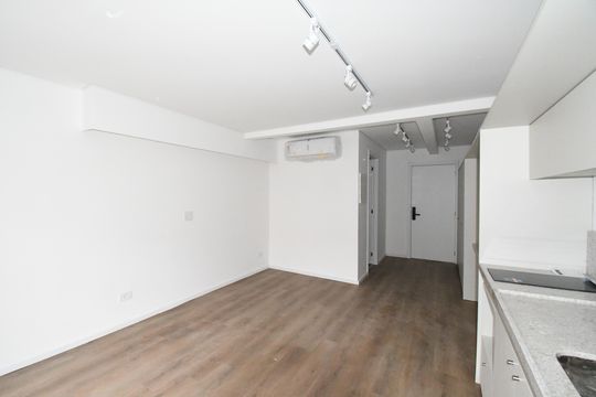 Studio de kitnet/studio para alugar com 1 quarto, 30m² em São Francisco, Curitiba