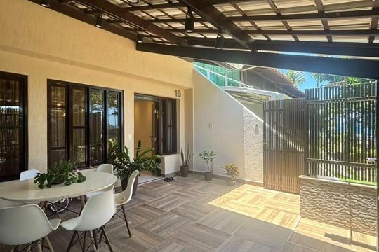 Casa para alugar com 3 quartos, 146m² em Itapuã, Salvador