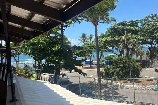 Vista Quarto 3 de casa para alugar com 3 quartos, 146m² em Itapuã, Salvador