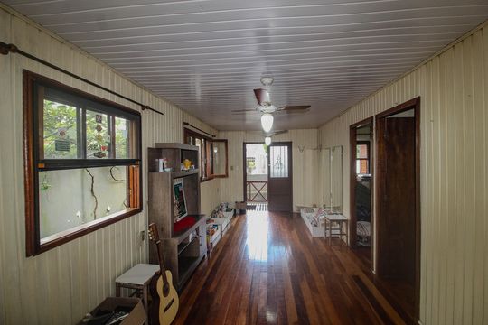 Casa à venda com 5 quartos, 120m² em Cavalhada, Porto Alegre