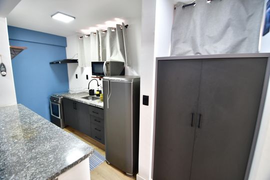 Cozinha de apartamento para alugar com 1 quarto, 39m² em Vila Itapura, Campinas