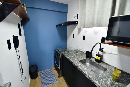 Cozinha de apartamento para alugar com 1 quarto, 39m² em Vila Itapura, Campinas