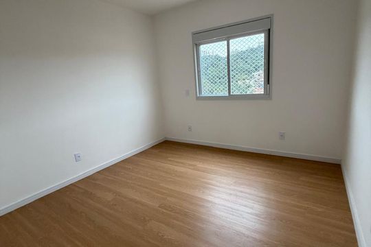 Quarto 2 de apartamento para alugar com 3 quartos, 125m² em Jardim Santa Maria, Embu das Artes