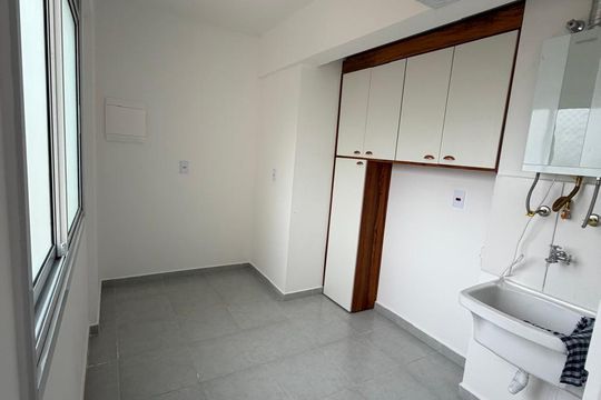Área de serviço de apartamento para alugar com 3 quartos, 125m² em Jardim Santa Maria, Embu das Artes