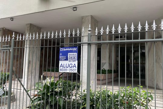 Plaquinha de apartamento para alugar com 2 quartos, 90m² em Tijuca, Rio de Janeiro