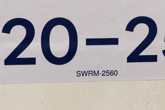 Código plaquinha SWRM-2560 de casa para alugar com 1 quarto, 50m² em Vila Palmares, São Caetano do Sul