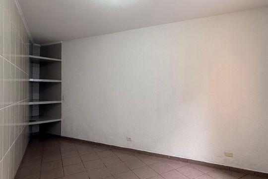 Quarto de casa para alugar com 1 quarto, 50m² em Vila Palmares, São Caetano do Sul