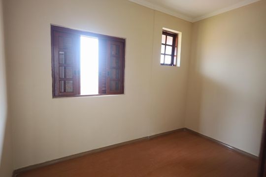 Área de Serviço de casa à venda com 3 quartos, 233m² em Jardim das Flores, Osasco