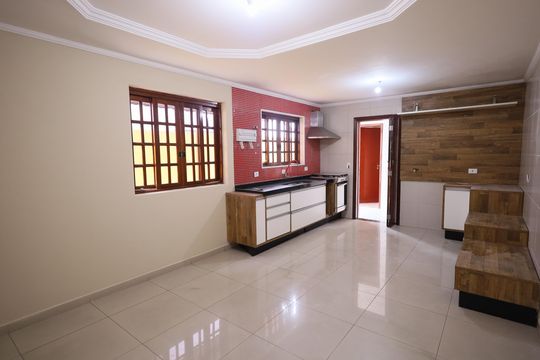 Cozinha de casa à venda com 3 quartos, 233m² em Jardim das Flores, Osasco