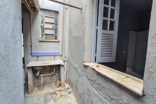 Área de serviço   de casa para alugar com 2 quartos, 70m² em Bonsucesso, Rio de Janeiro