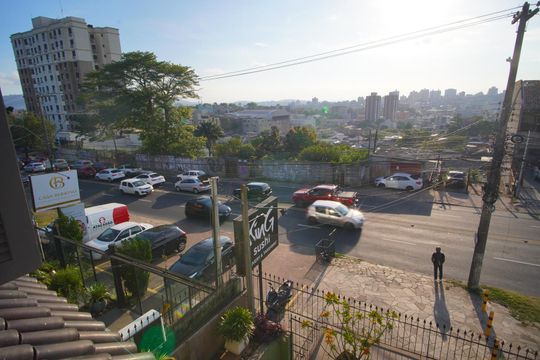 Espaço Gourmet - Vista de casa para alugar com 4 quartos, 138m² em Vila Jardim, Porto Alegre
