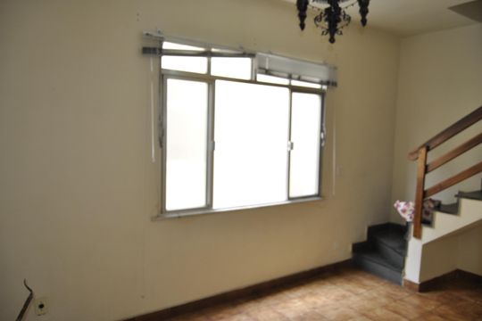 Sala de casa de condomínio para alugar com 2 quartos, 83m² em Todos Os Santos, Rio de Janeiro