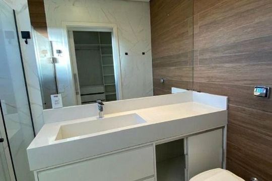 Casa à venda com 3 quartos, 295m² em Vila Hipica, Vinhedo