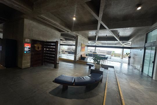 Hall de entrada de apartamento para alugar com 1 quarto, 50m² em Boa Vista, São Vicente