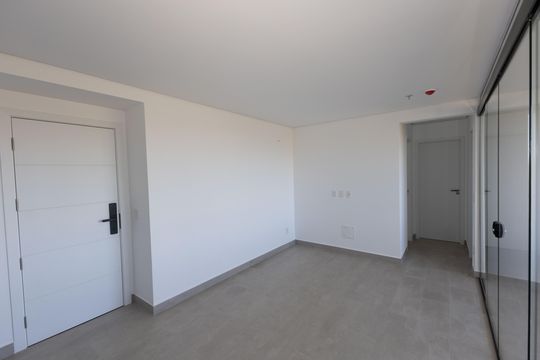 Sala 1 de apartamento para alugar com 2 quartos, 68m² em Vale do Sereno, Nova Lima