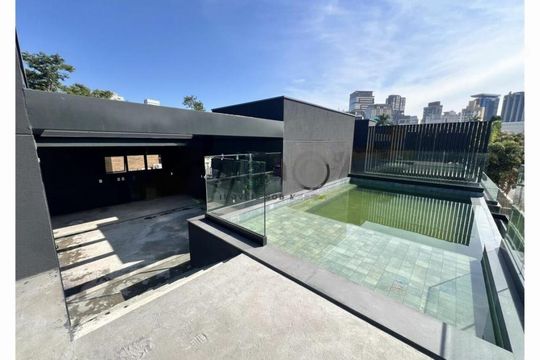 Casa de Condomínio à venda com 4 quartos, 649m² em Vila Nova Conceição, São Paulo
