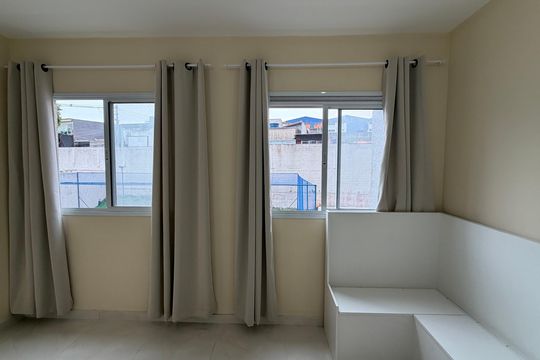 Apartamento para alugar com 2 quartos, 45m² em Vila Sul Americana, Carapicuíba