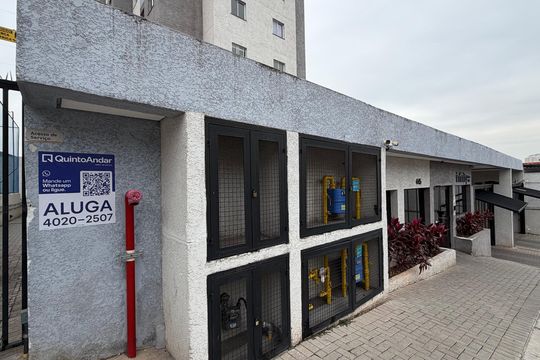 Apartamento para alugar com 2 quartos, 45m² em Vila Sul Americana, Carapicuíba
