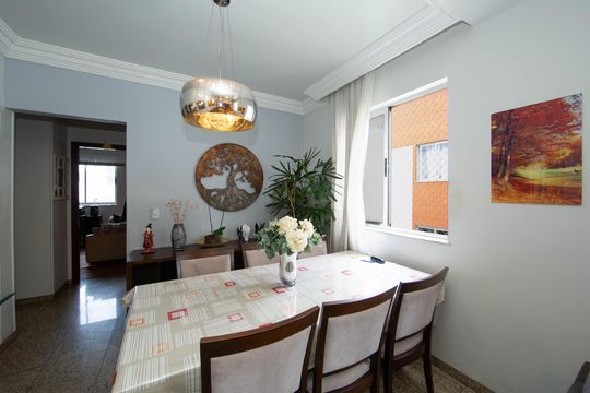 SALA de apartamento à venda com 3 quartos, 90m² em Caiçara-adelaide, Belo Horizonte