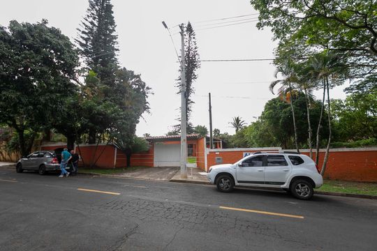 FACHADA DO IMÓVEL de casa de condomínio para alugar com 5 quartos, 280m² em Loteamento Alphaville Campinas, Campinas