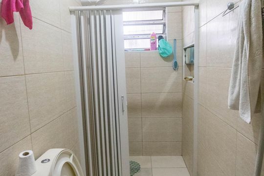Casa 3 - banheiro da suíte  de casa à venda com 5 quartos, 160m² em Jardim Miriam, São Paulo
