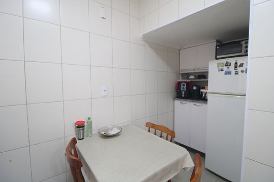 Cozinha de casa à venda com 2 quartos, 124m² em Vila Marari, São Paulo