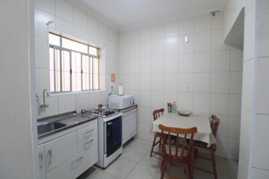 Cozinha de casa à venda com 2 quartos, 124m² em Vila Marari, São Paulo