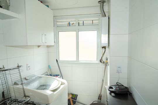 Lavanderia de apartamento para alugar com 2 quartos, 74m² em Petrópolis, Porto Alegre