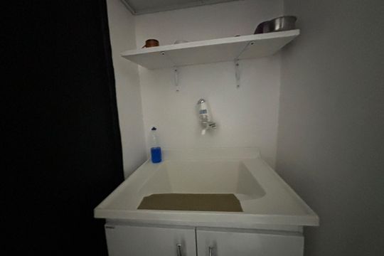 Área de Serviço de kitnet/studio para alugar com 1 quarto, 35m² em Parque Alexandre, Cotia