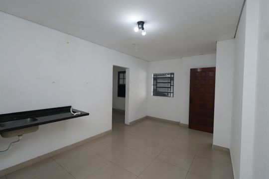 Cozinha de casa para alugar com 2 quartos, 120m² em Cidade Mãe do Céu, São Paulo