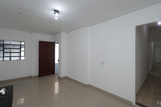 Cozinha de casa para alugar com 2 quartos, 120m² em Cidade Mãe do Céu, São Paulo