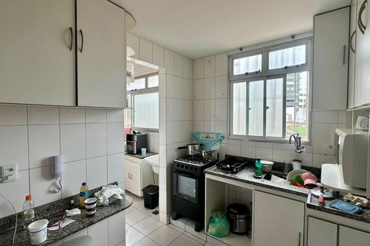 Cozinha de apartamento à venda com 5 quartos, 186m² em Nova Suíça, Belo Horizonte