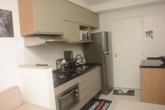 Cozinha de apartamento para alugar com 1 quarto, 31m² em Vila Ema, São Paulo