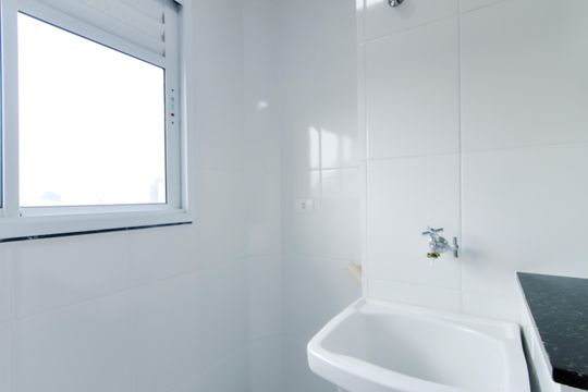 Área de Serviço de apartamento para alugar com 2 quartos, 56m² em Vila Galvão, Guarulhos