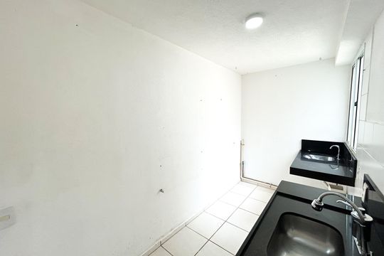 Área de serviço de apartamento para alugar com 2 quartos, 44m² em Conquista Veredas, Contagem