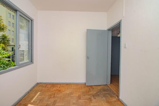Quarto de apartamento para alugar com 1 quarto, 40m² em São Geraldo, Porto Alegre