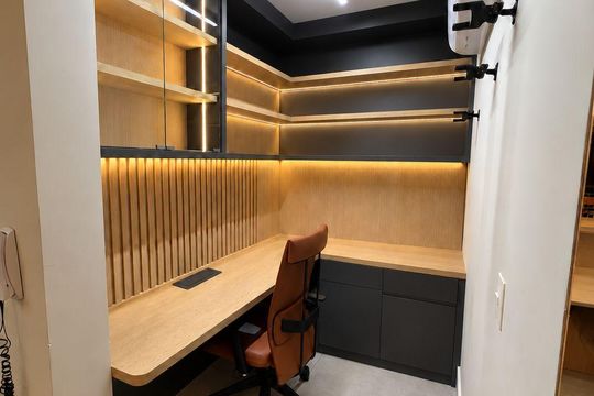 Escritório de apartamento à venda com 3 quartos, 171m² em Jardim Cláudia, São Paulo