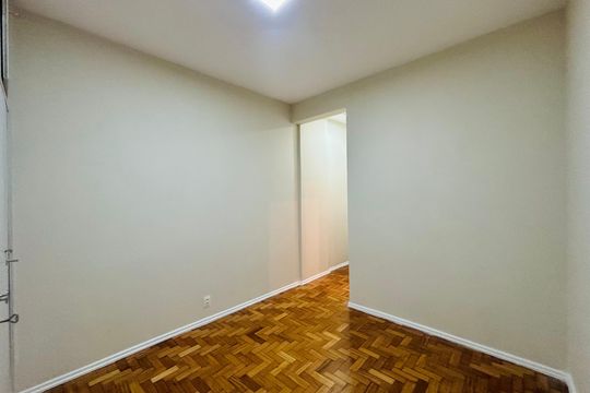 Apartamento para alugar com 3 quartos, 84m² em Copacabana, Rio de Janeiro