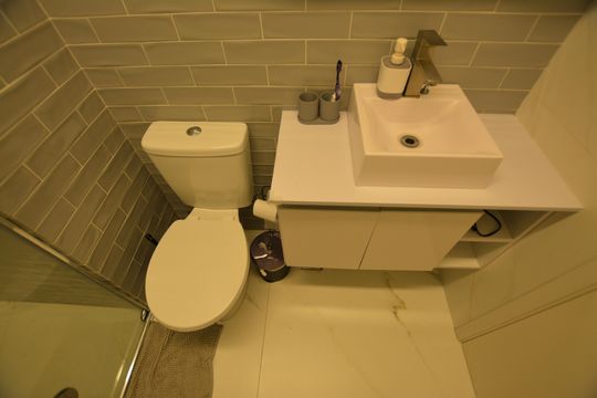 BANHEIRO de apartamento para alugar com 1 quarto, 55m² em Butantã, São Paulo