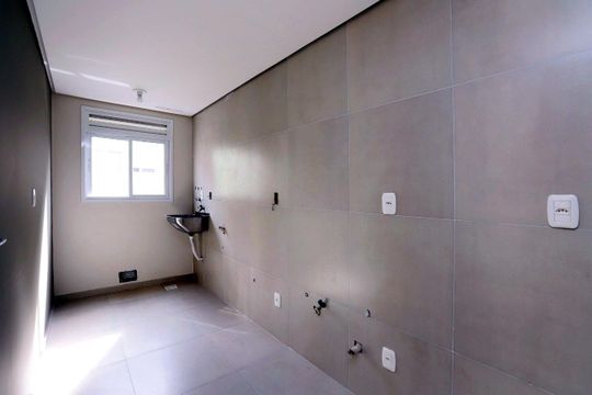 Cozinha de apartamento para alugar com 1 quarto, 55m² em São Geraldo, Porto Alegre