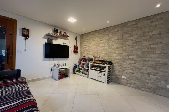 Sala de casa à venda com 2 quartos, 90m² em Vila Imperio, São Paulo