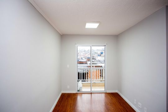 Sala de apartamento à venda com 2 quartos, 49m² em Vila Nogueira, Diadema