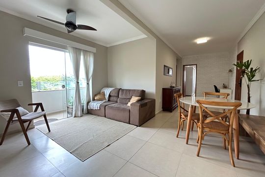 Apartamento para alugar com 3 quartos, 80m² em Campeche Central, Florianópolis