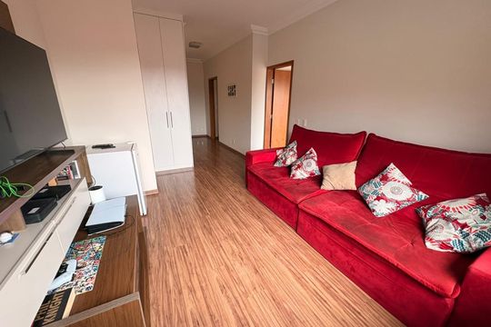 Casa à venda com 3 quartos, 237m² em Jardim Santa Genebra, Campinas